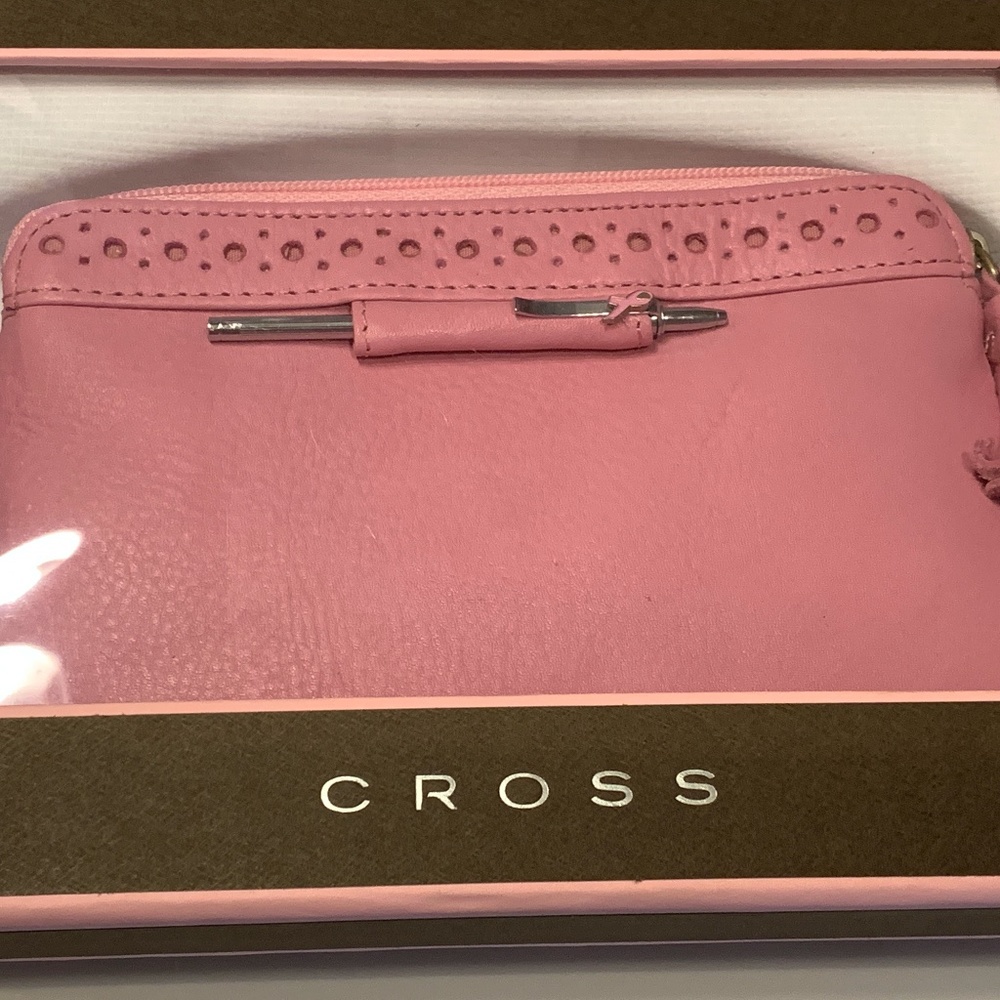 Cross Pink Leather Cosmetic Bag With Mini Pen. Makes a Great Gift. Soft leather!